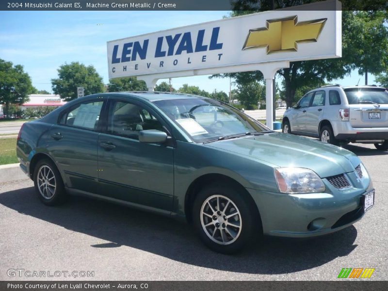 Machine Green Metallic / Creme 2004 Mitsubishi Galant ES