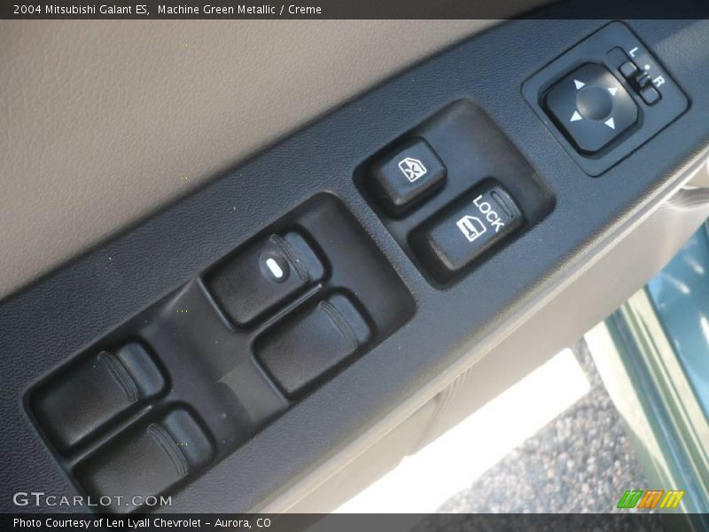 Machine Green Metallic / Creme 2004 Mitsubishi Galant ES