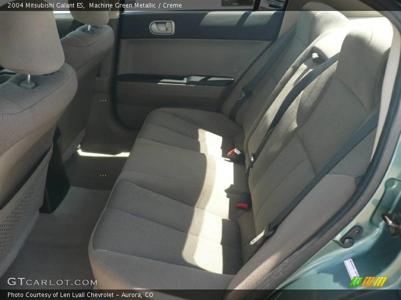 Machine Green Metallic / Creme 2004 Mitsubishi Galant ES