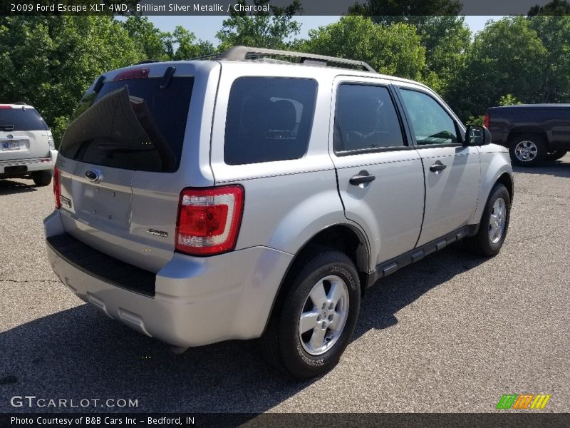 Brilliant Silver Metallic / Charcoal 2009 Ford Escape XLT 4WD