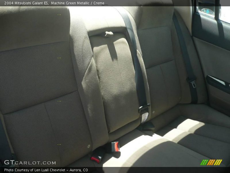 Machine Green Metallic / Creme 2004 Mitsubishi Galant ES