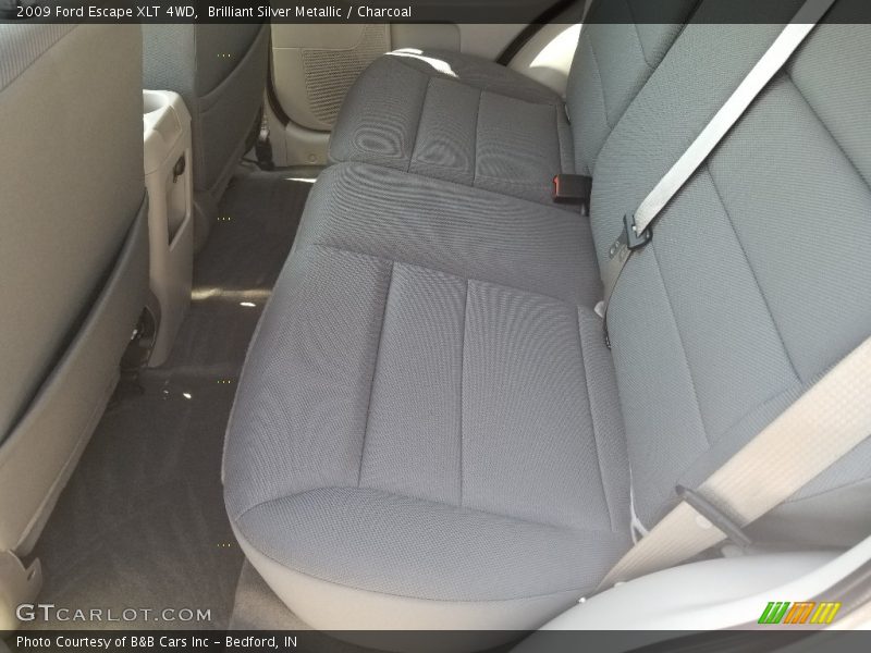 Brilliant Silver Metallic / Charcoal 2009 Ford Escape XLT 4WD