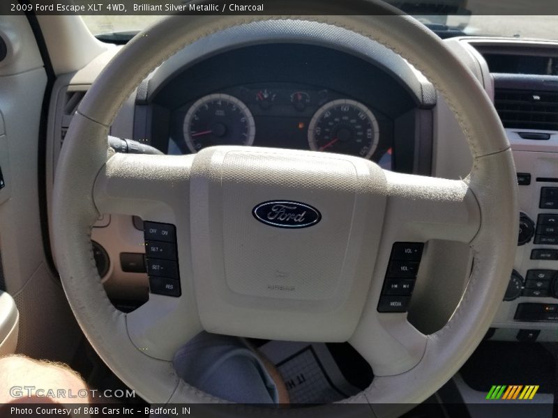 Brilliant Silver Metallic / Charcoal 2009 Ford Escape XLT 4WD