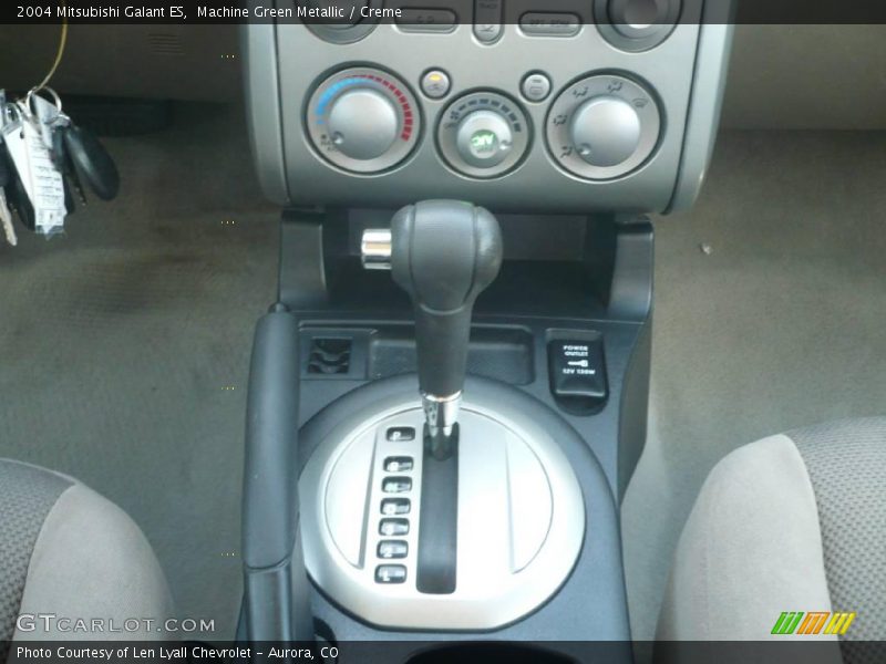 Machine Green Metallic / Creme 2004 Mitsubishi Galant ES