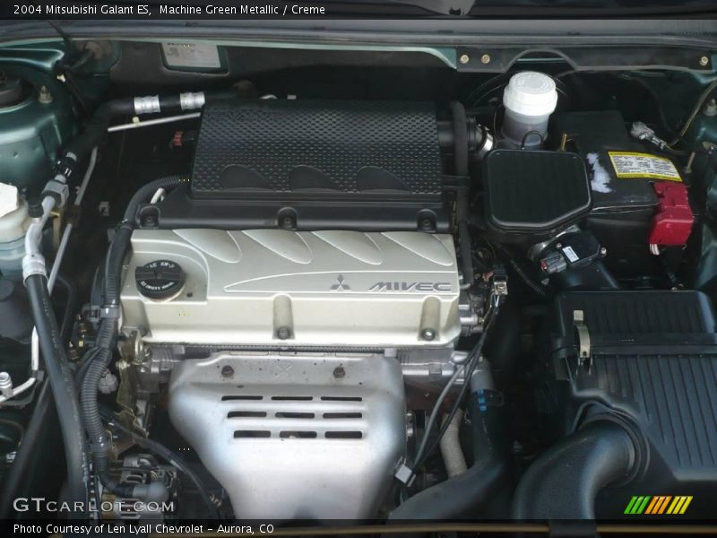 Machine Green Metallic / Creme 2004 Mitsubishi Galant ES