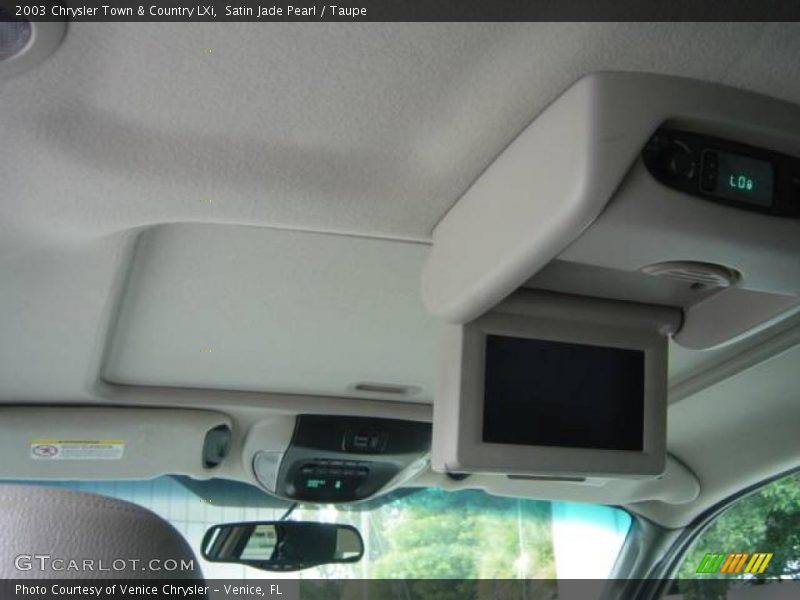 Satin Jade Pearl / Taupe 2003 Chrysler Town & Country LXi