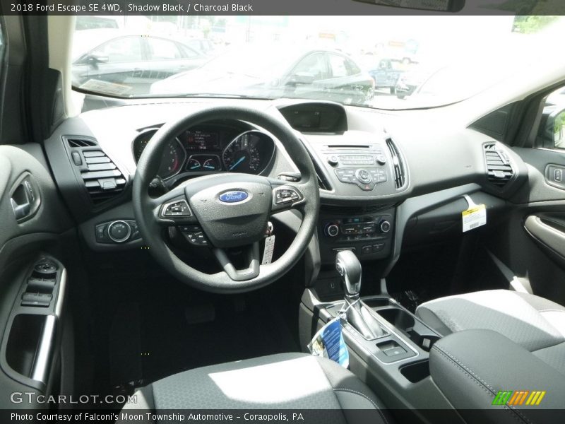 Shadow Black / Charcoal Black 2018 Ford Escape SE 4WD