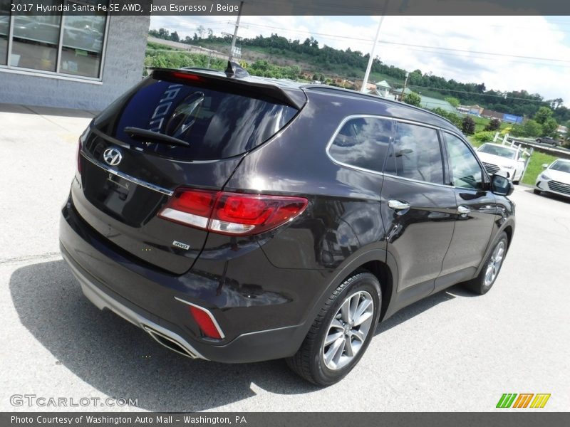 Java Espresso / Beige 2017 Hyundai Santa Fe SE AWD