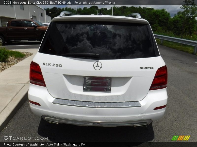 Polar White / Almond/Mocha 2013 Mercedes-Benz GLK 250 BlueTEC 4Matic