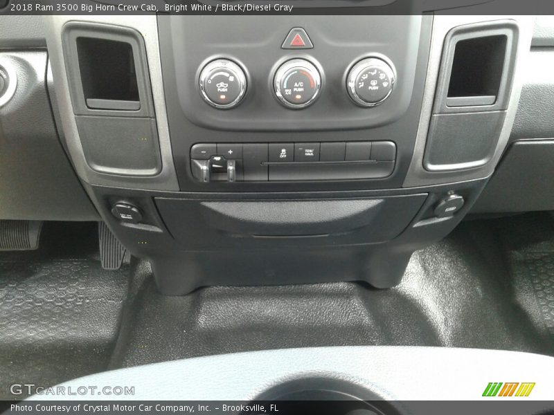 Bright White / Black/Diesel Gray 2018 Ram 3500 Big Horn Crew Cab