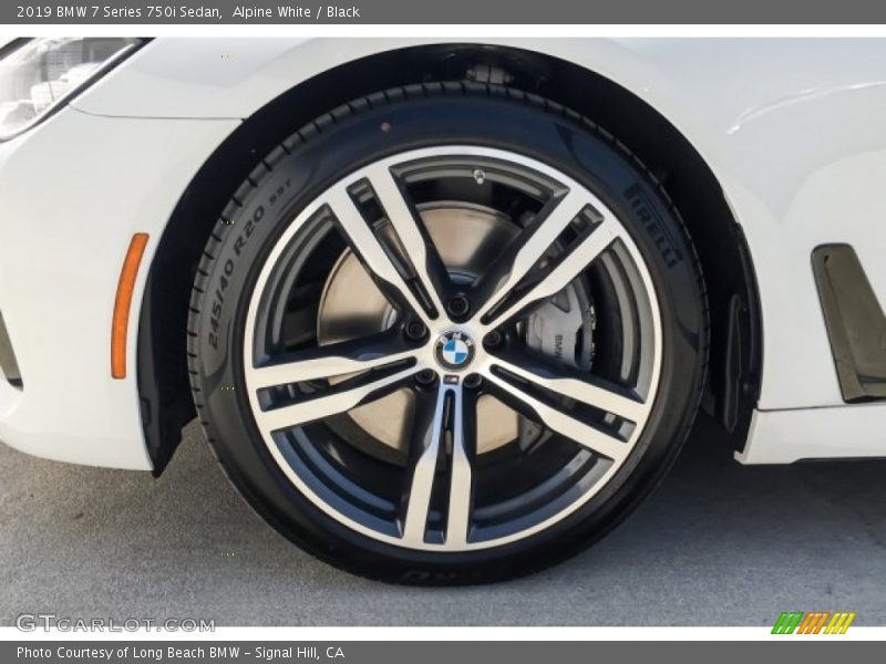 Alpine White / Black 2019 BMW 7 Series 750i Sedan