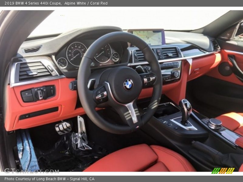 Alpine White / Coral Red 2019 BMW 4 Series 440i Coupe