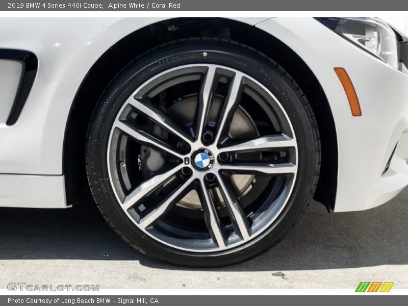 Alpine White / Coral Red 2019 BMW 4 Series 440i Coupe