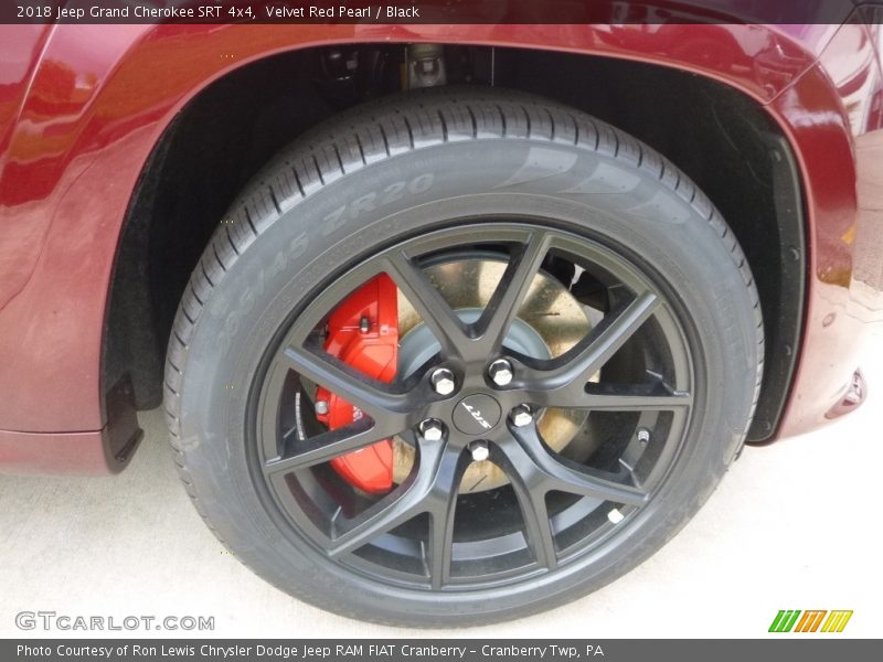  2018 Grand Cherokee SRT 4x4 Wheel