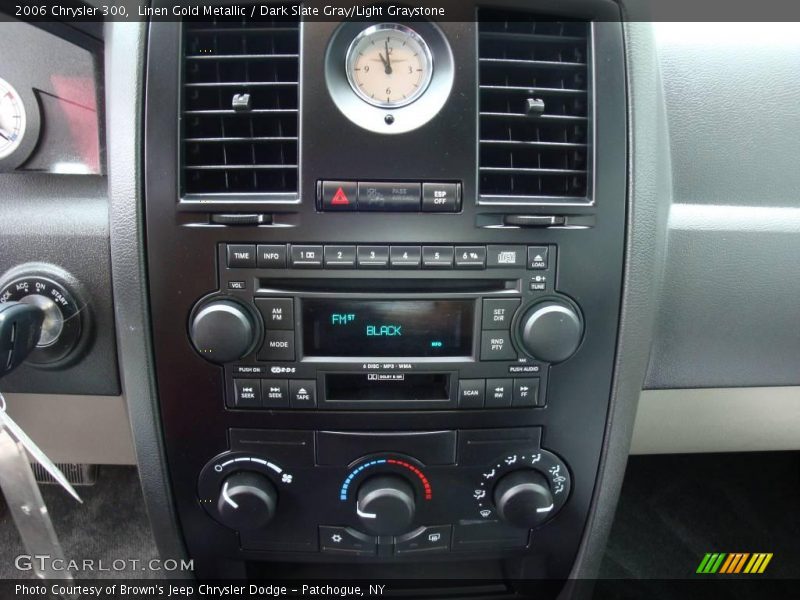 Linen Gold Metallic / Dark Slate Gray/Light Graystone 2006 Chrysler 300