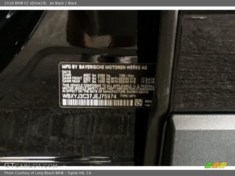 Jet Black / Black 2018 BMW X2 sDrive28i