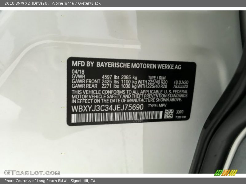 Alpine White / Oyster/Black 2018 BMW X2 sDrive28i