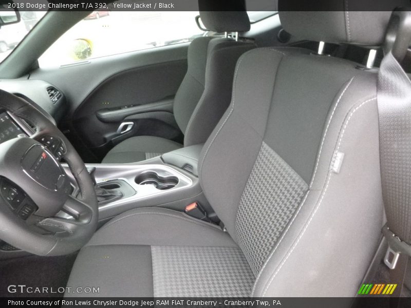 Yellow Jacket / Black 2018 Dodge Challenger T/A 392