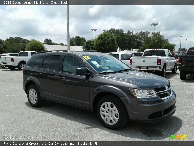 Bruiser Grey / Black 2018 Dodge Journey SE
