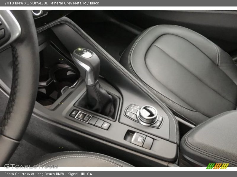 Mineral Grey Metallic / Black 2018 BMW X1 xDrive28i