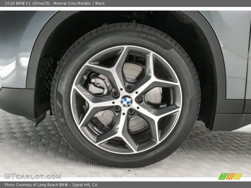 Mineral Grey Metallic / Black 2018 BMW X1 xDrive28i