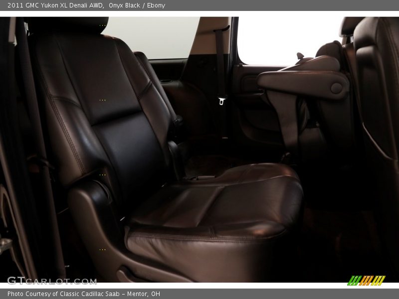 Onyx Black / Ebony 2011 GMC Yukon XL Denali AWD