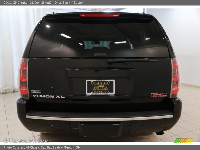 Onyx Black / Ebony 2011 GMC Yukon XL Denali AWD