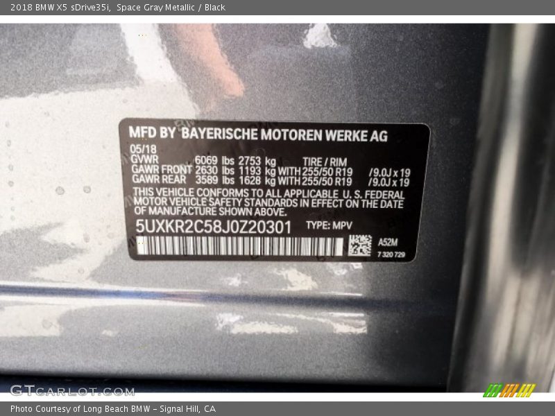 Space Gray Metallic / Black 2018 BMW X5 sDrive35i