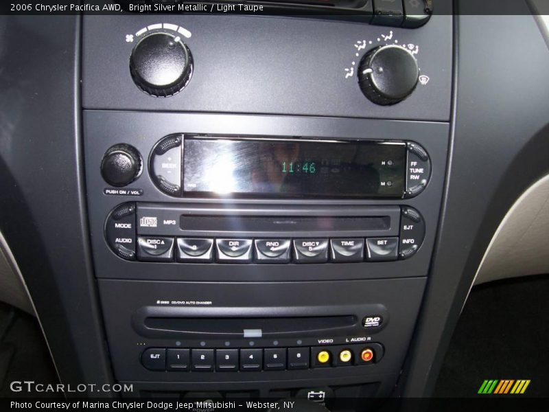 Bright Silver Metallic / Light Taupe 2006 Chrysler Pacifica AWD