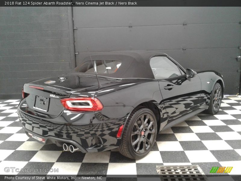 Nero Cinema Jet Black / Nero Black 2018 Fiat 124 Spider Abarth Roadster