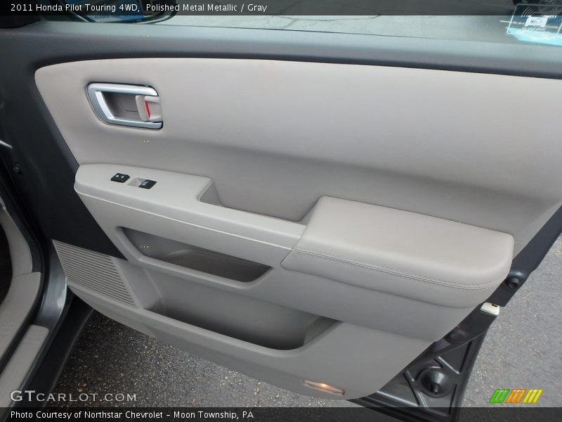 Polished Metal Metallic / Gray 2011 Honda Pilot Touring 4WD