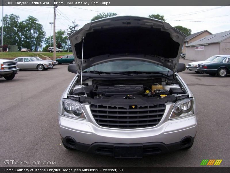 Bright Silver Metallic / Light Taupe 2006 Chrysler Pacifica AWD