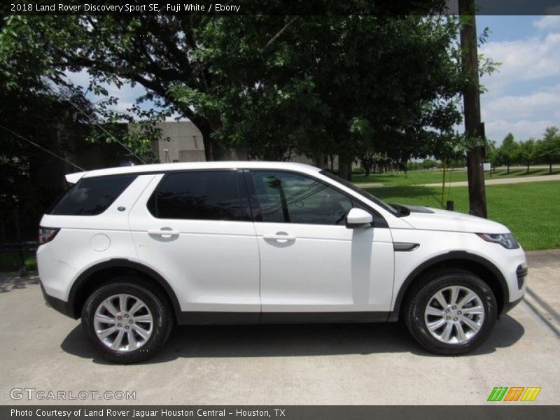 Fuji White / Ebony 2018 Land Rover Discovery Sport SE