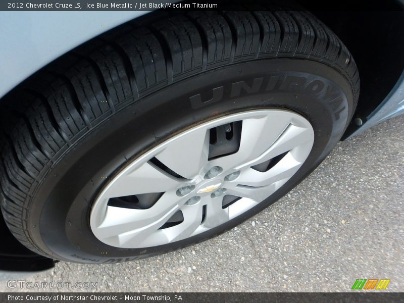 Ice Blue Metallic / Jet Black/Medium Titanium 2012 Chevrolet Cruze LS