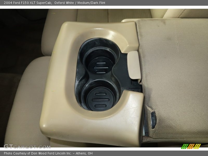 Oxford White / Medium/Dark Flint 2004 Ford F150 XLT SuperCab