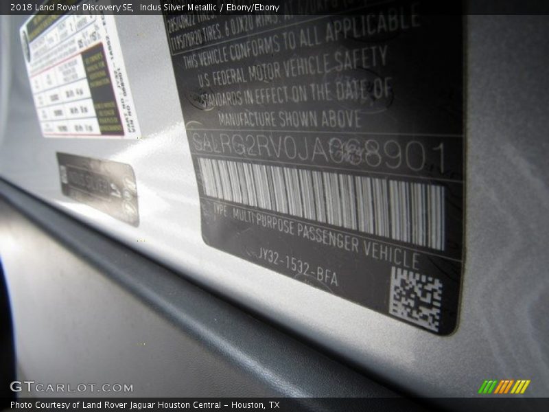 Indus Silver Metallic / Ebony/Ebony 2018 Land Rover Discovery SE