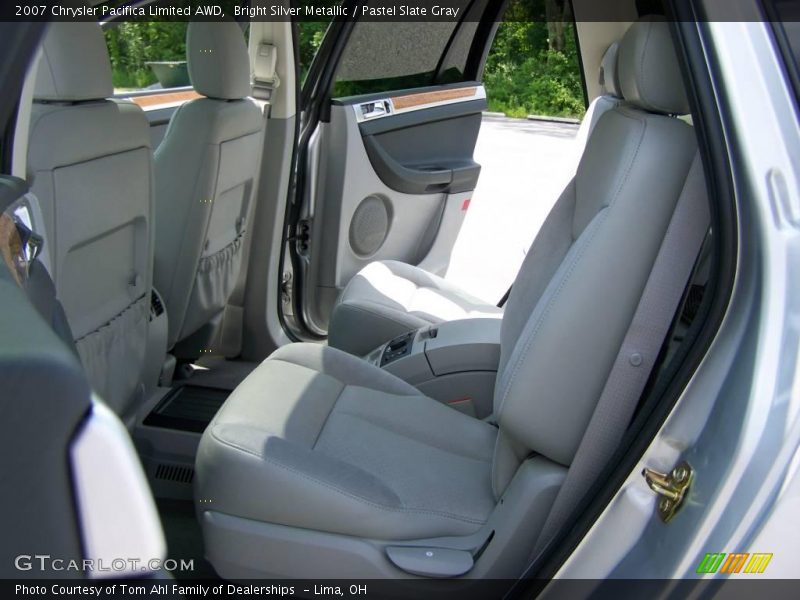 Bright Silver Metallic / Pastel Slate Gray 2007 Chrysler Pacifica Limited AWD