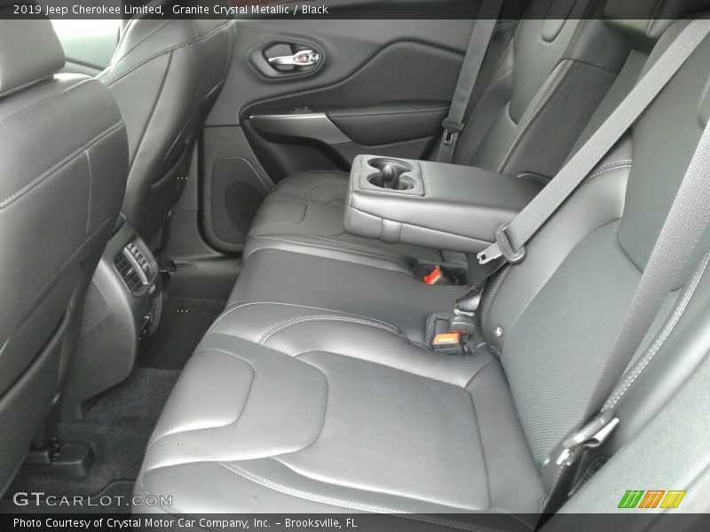 Granite Crystal Metallic / Black 2019 Jeep Cherokee Limited