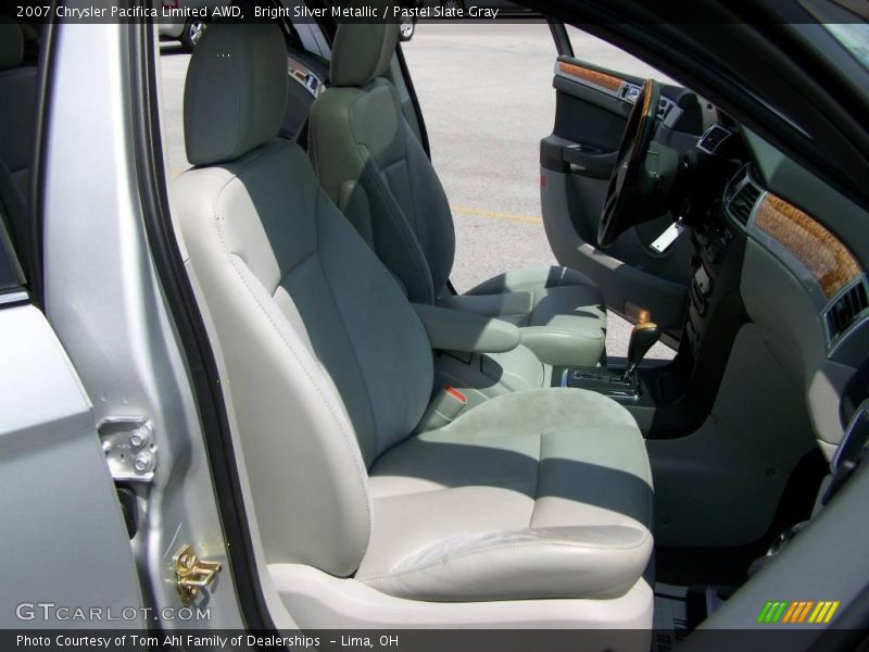 Bright Silver Metallic / Pastel Slate Gray 2007 Chrysler Pacifica Limited AWD