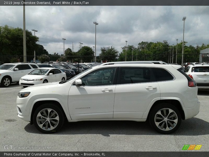 Pearl White / Black/Tan 2019 Jeep Cherokee Overland