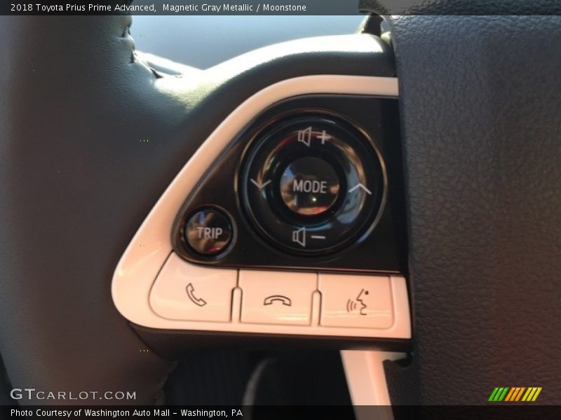 Magnetic Gray Metallic / Moonstone 2018 Toyota Prius Prime Advanced