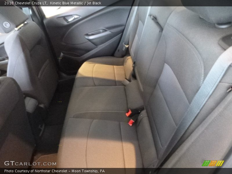 Kinetic Blue Metallic / Jet Black 2018 Chevrolet Cruze LT