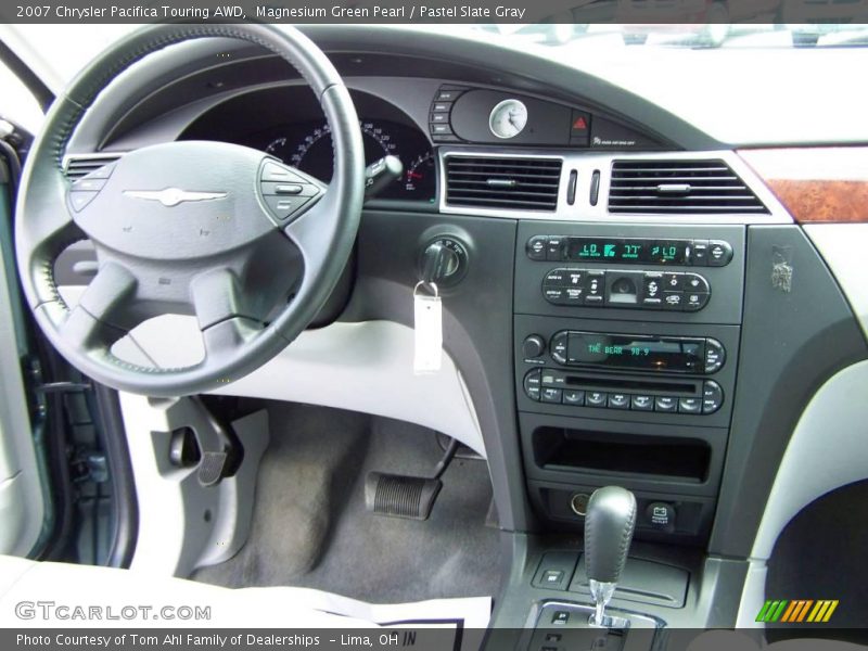 Magnesium Green Pearl / Pastel Slate Gray 2007 Chrysler Pacifica Touring AWD