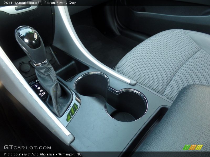 Radiant Silver / Gray 2011 Hyundai Sonata SE