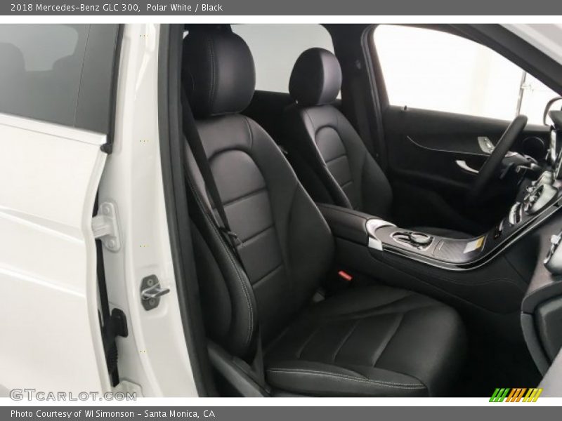 Polar White / Black 2018 Mercedes-Benz GLC 300