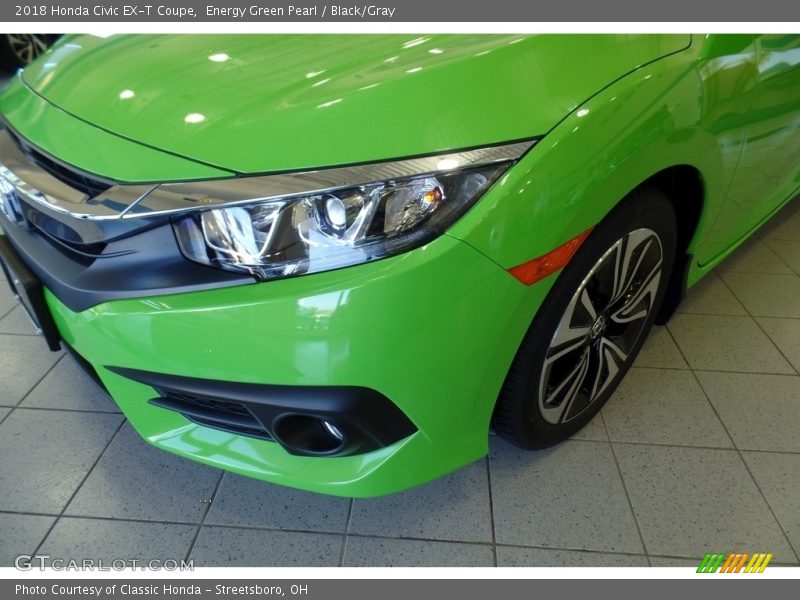 Energy Green Pearl / Black/Gray 2018 Honda Civic EX-T Coupe