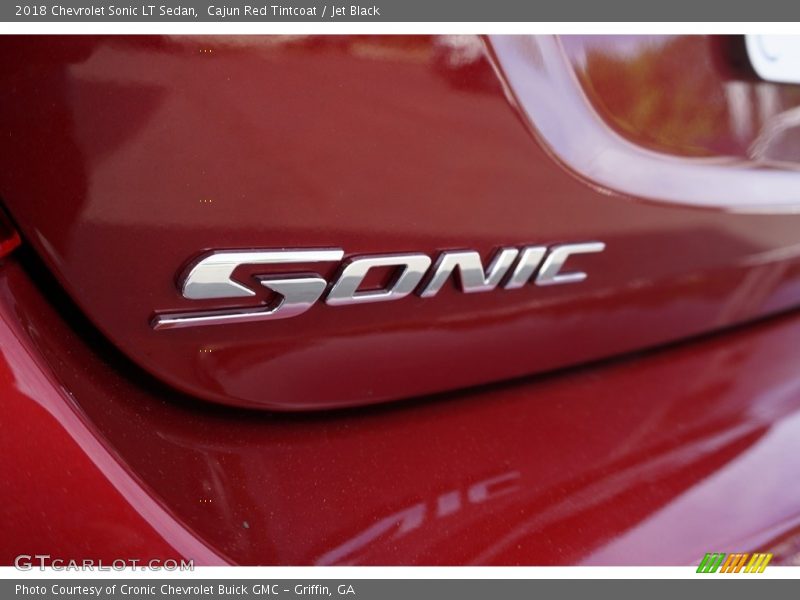 Cajun Red Tintcoat / Jet Black 2018 Chevrolet Sonic LT Sedan