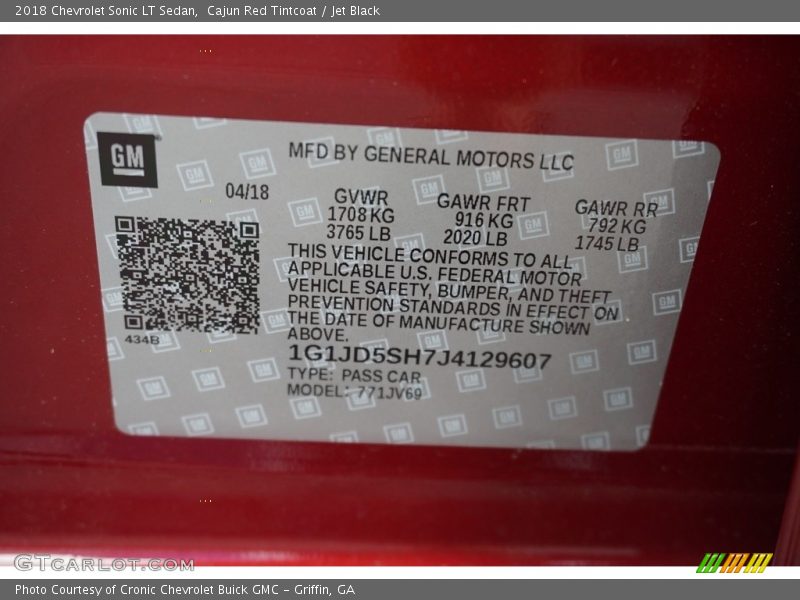 Cajun Red Tintcoat / Jet Black 2018 Chevrolet Sonic LT Sedan