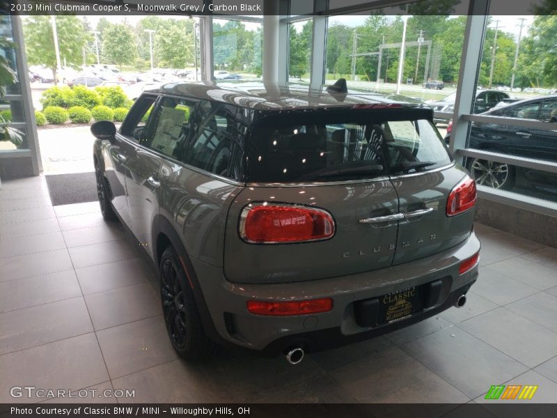 Moonwalk Grey / Carbon Black 2019 Mini Clubman Cooper S
