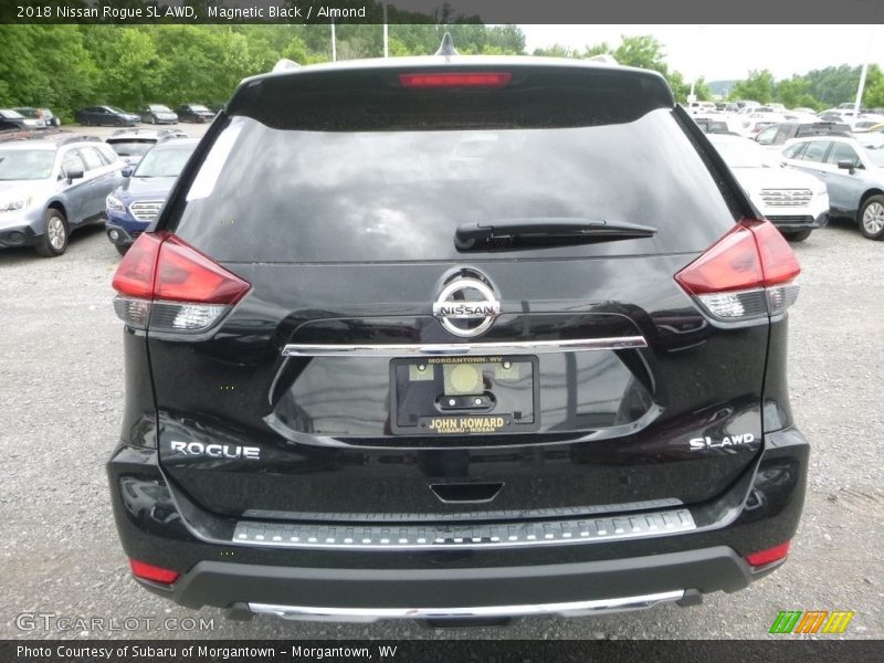 Magnetic Black / Almond 2018 Nissan Rogue SL AWD